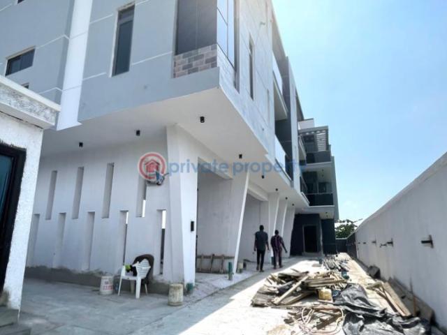 Apartment for sale in Eti Osa, Abuja