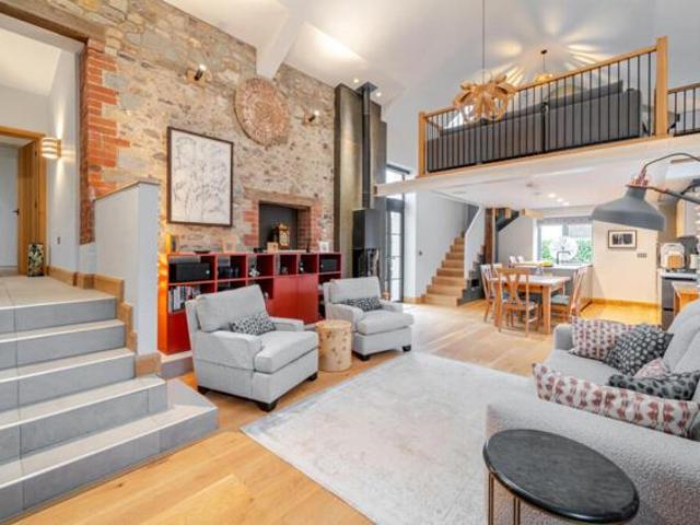 Bungalow for sale in Chardstock, Budlake