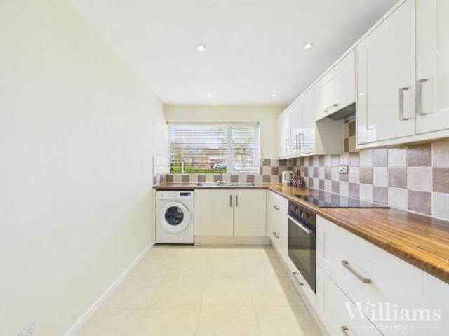 Bungalow for sale in Bedgrove, Aylesbury