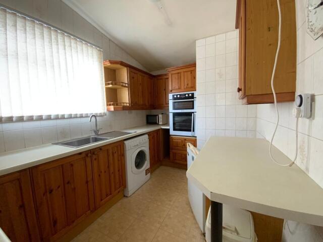 Bungalow for sale in Dagenham, South Hornchurch