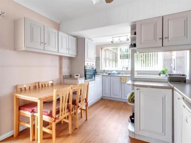Bungalow for sale in Evesham, Offenham