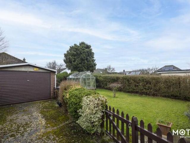 Bungalow for sale in Folkestone, Capel-le-Ferne