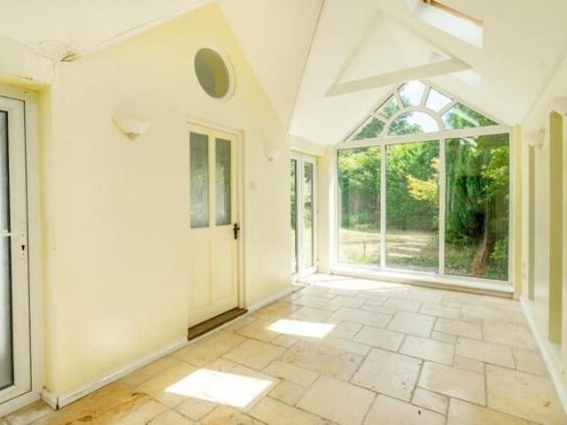 Bungalow for sale in Copmanthorpe, York