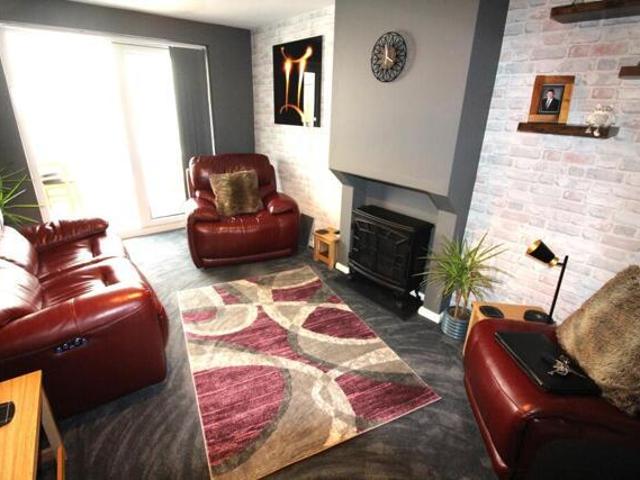 Bungalow for sale in Hook Norton, Evershot