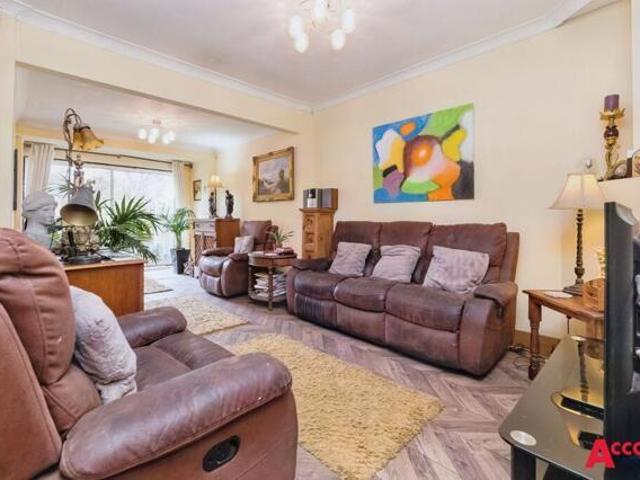Bungalow for sale in Romford, Havering