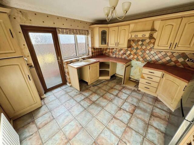 Bungalow for sale in Chadsmoor, Staffordshire