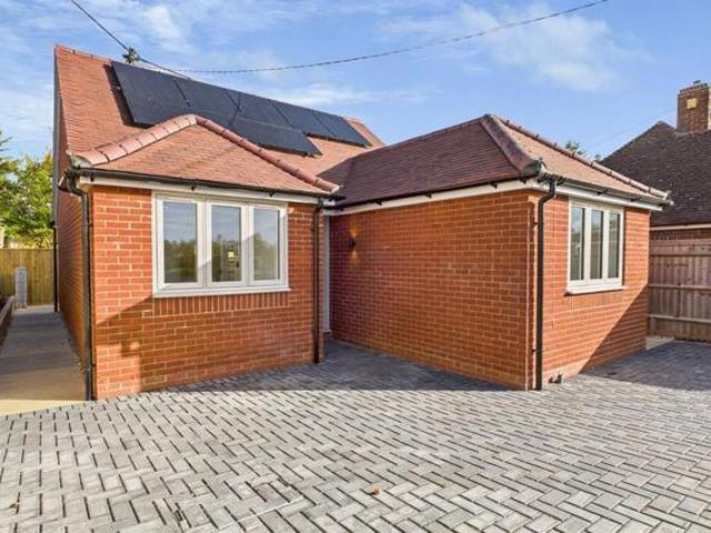 Bungalow for sale in Berrick Salome, Oxfordshire