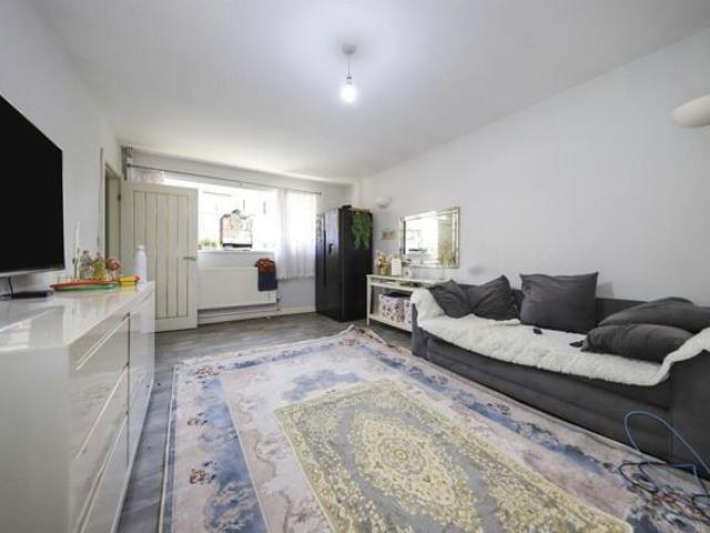 Bungalow for sale in Goldthorn Hill, Penn