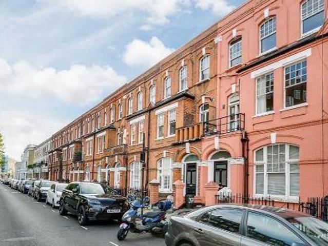 Apartment for sale in Knightsbridge, Greater London