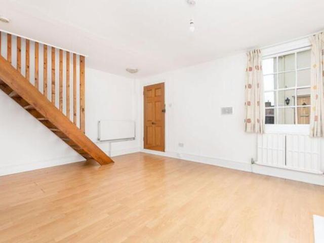 House for sale in King's Walden, Hertfordshire