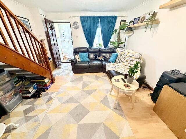 House for sale in Badgers Dene, Grays