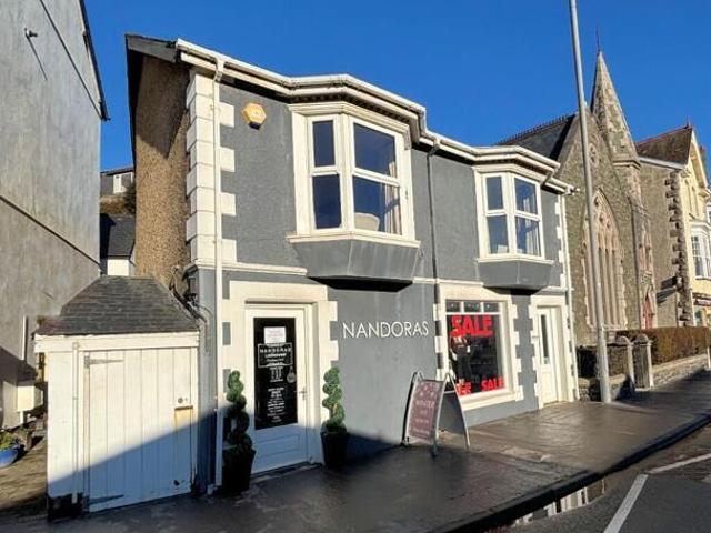 House for sale in Aberdyfi, Wales