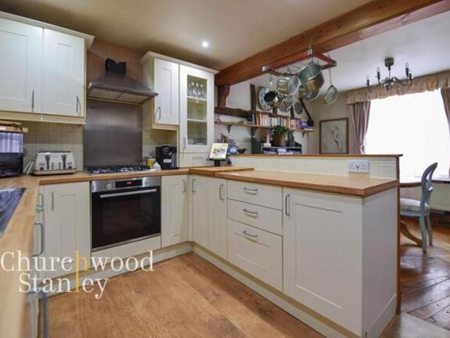 House for sale in Dale Hill, Essex