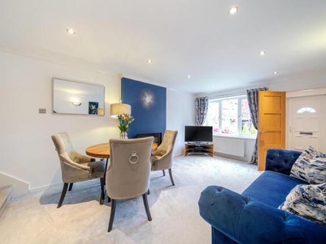 House for sale in Roundhay, West Yorkshire