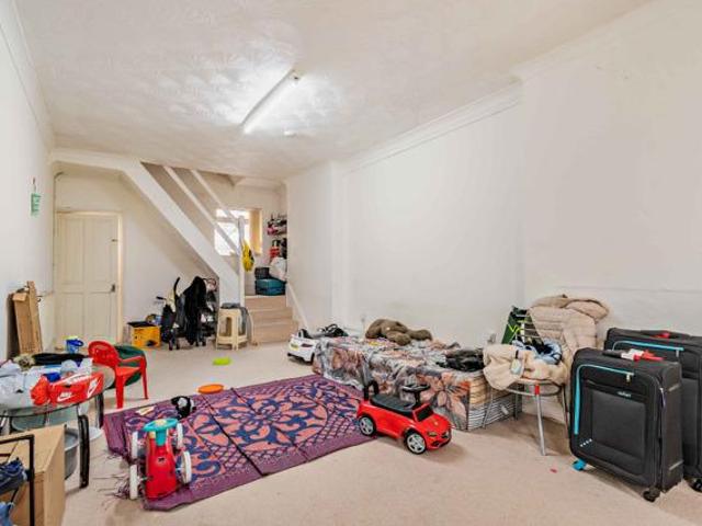 House for sale in Old Wharf, City Of Leicester