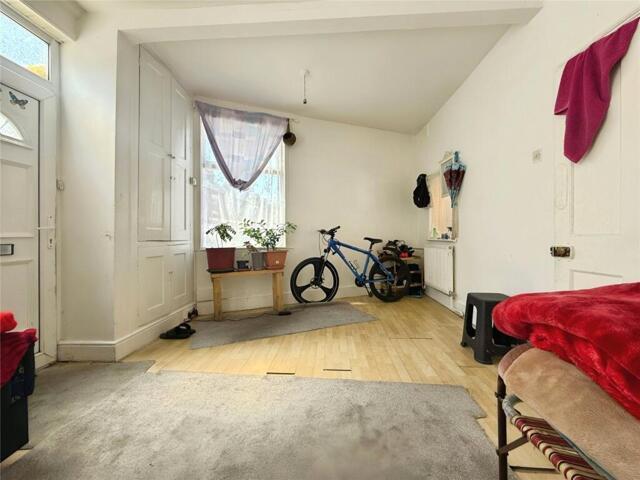 House for sale in Spinney Hills, Old Wharf