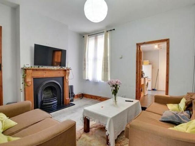 House for sale in Bede Island, Old Wharf