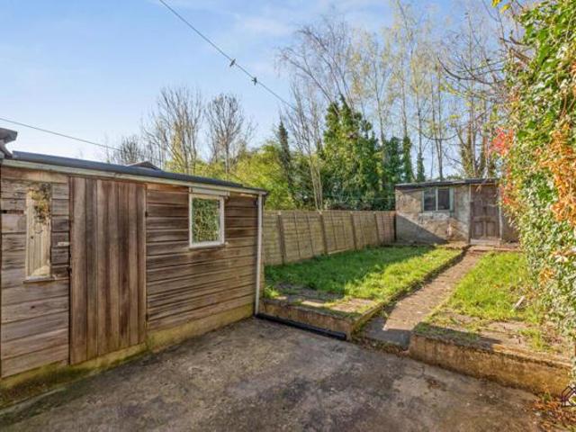 House for sale in Finchley, Greater London