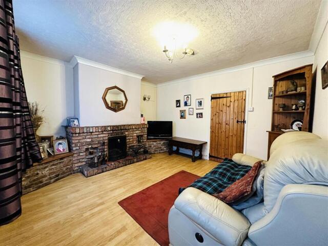 House for sale in Cawood, North Yorkshire