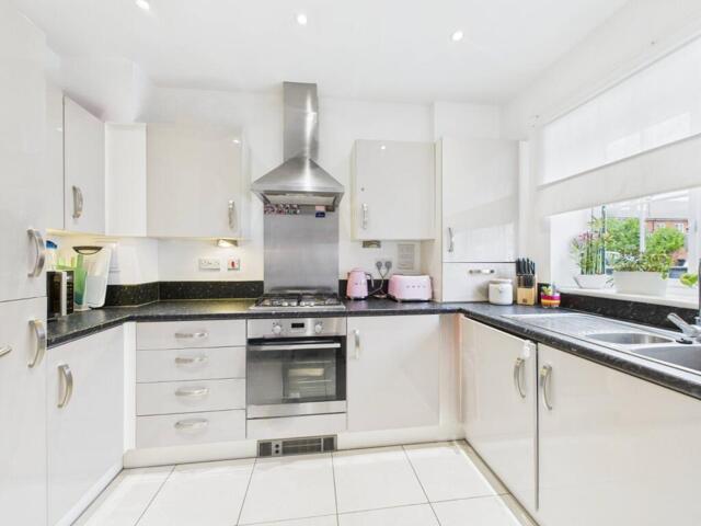House for sale in Britwell, Slough