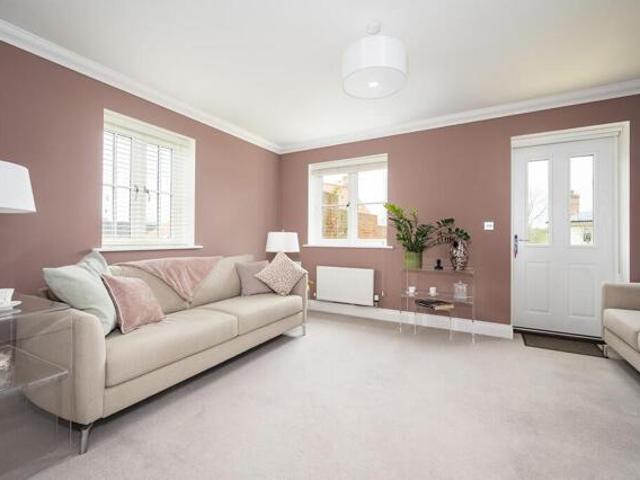 House for sale in Chelmondiston, Suffolk