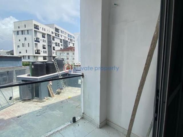 Apartment for sale in Eti Osa, Lagos