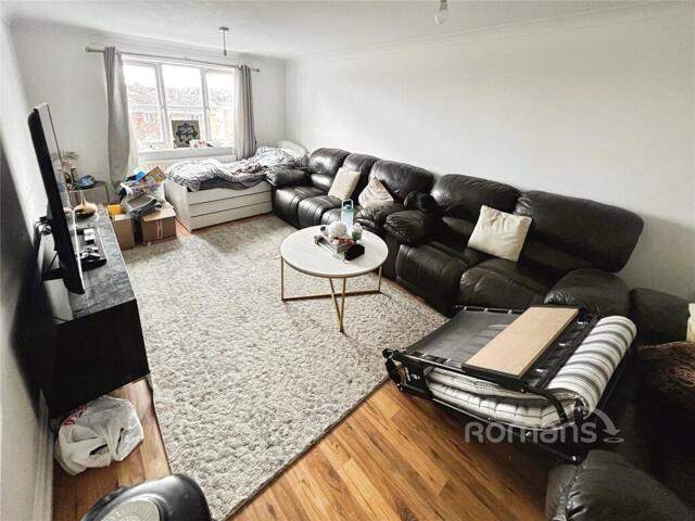 Room for sale in Cargate, Aldershot