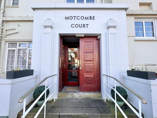 Room for sale in Old Town, Heathlands
