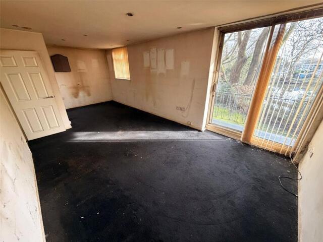 Room for sale in Lee Bank, Isle Of Man
