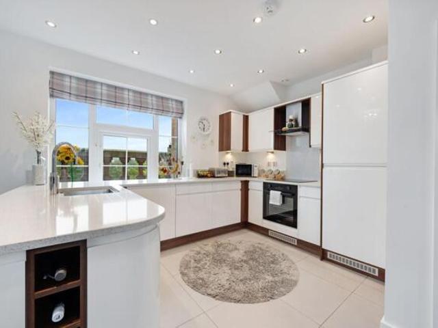 Room for sale in Lee Bank, Isle Of Man