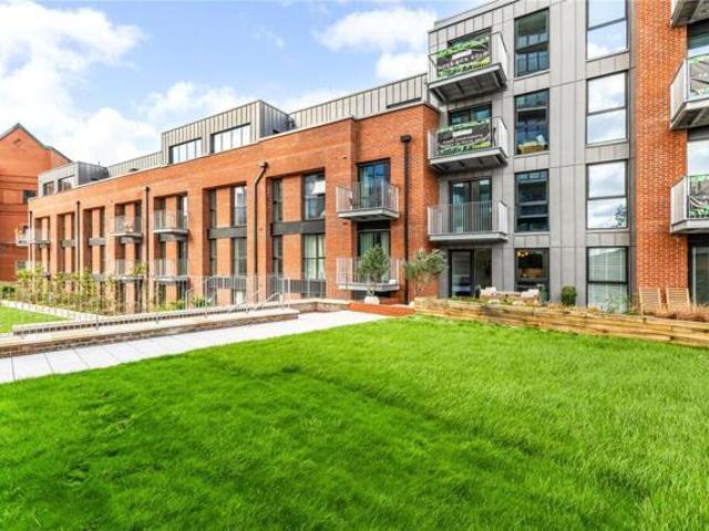 Room for sale in Feckenham, Isle Of Man