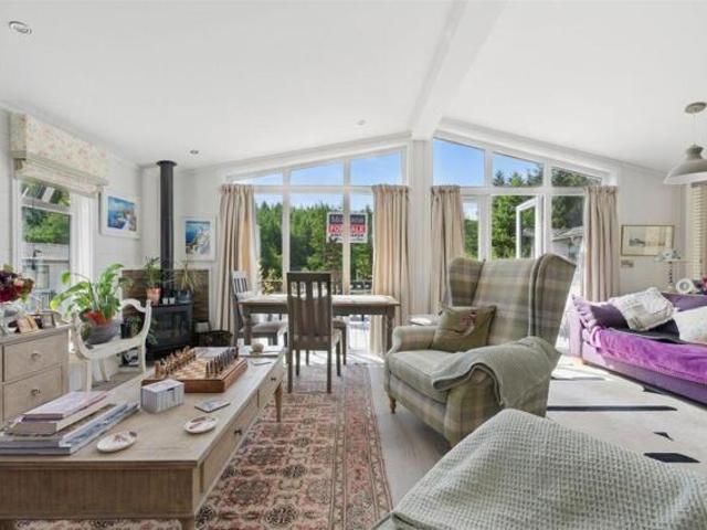 Room for sale in Glendevon, Scotland