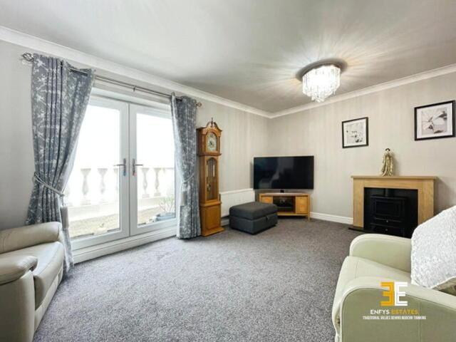 Room for sale in Llandudno, Wales