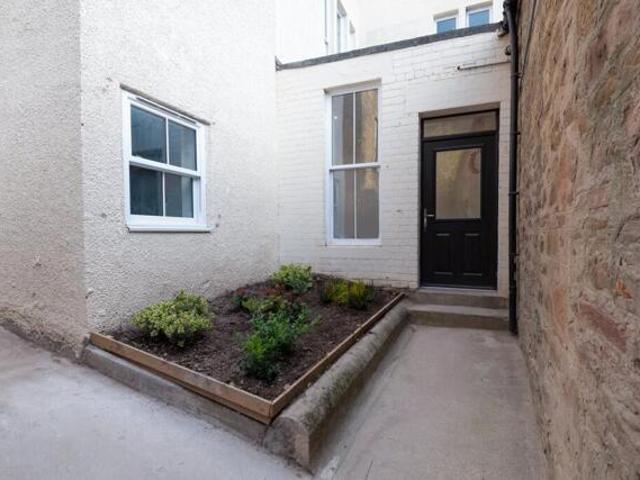 Room for sale in City Centre, Scotland