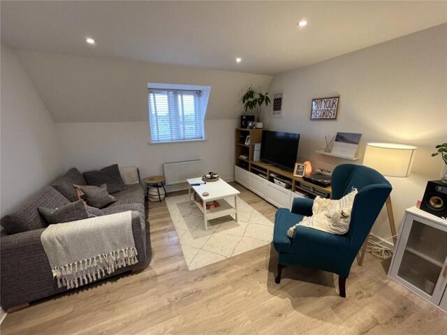 Room for sale in Houghton Regis, Bedfordshire