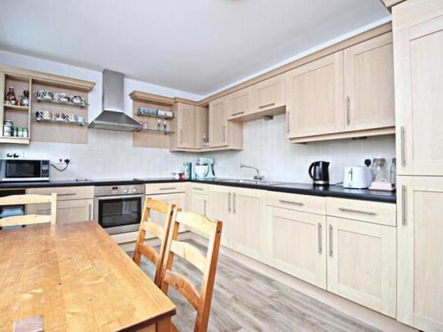 Room for sale in Isle Of Man