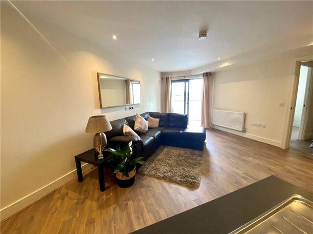 Room for sale in Farnborough, Hampshire
