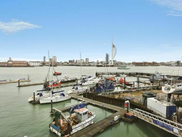 Room for sale in Priddy's Hard, Middlecroft