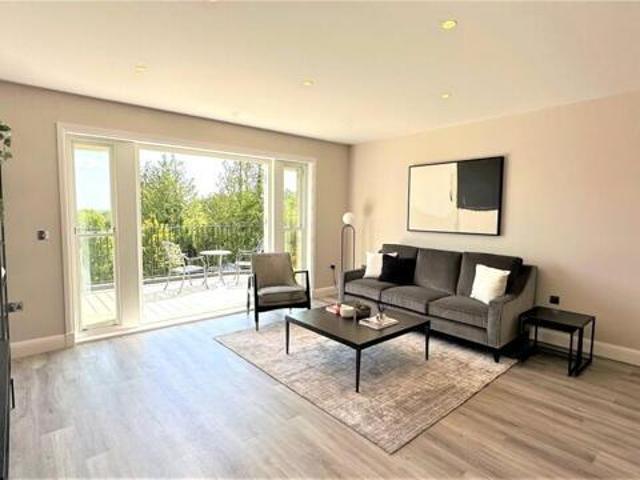 Room for sale in Hadley Wood, Isle Of Man