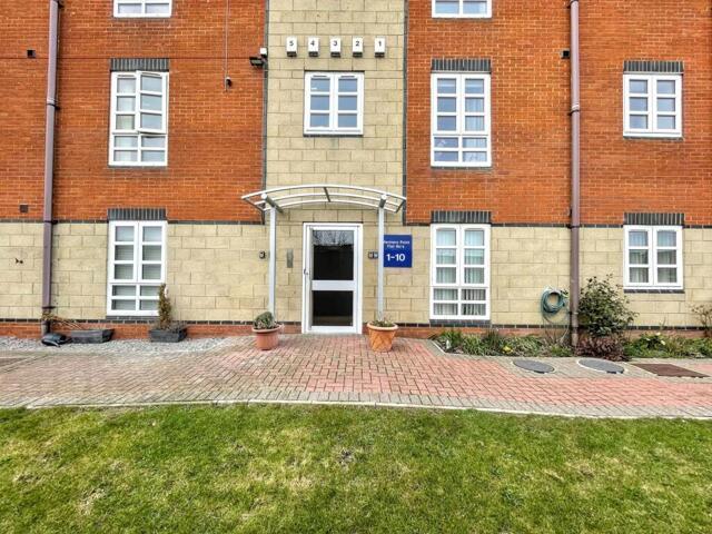 Room for sale in Throston, Brierton