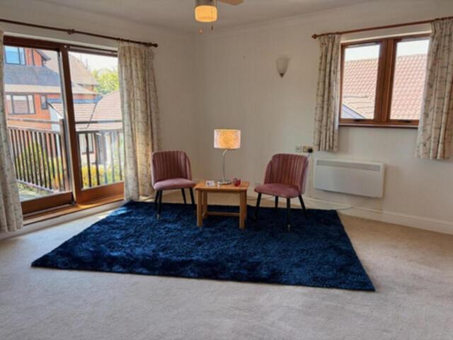 Room for sale in Hart, Hampshire