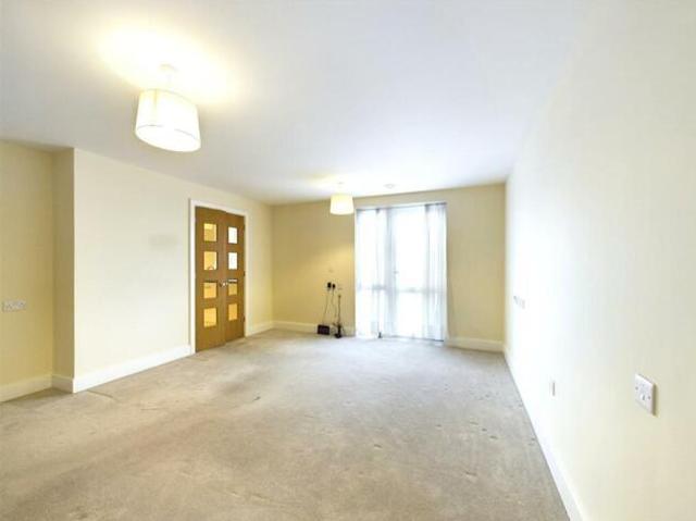 Room for sale in Ickenham, Greater London