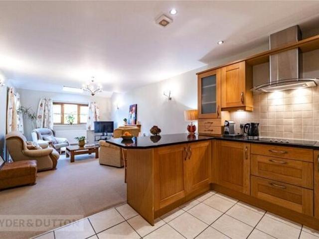 Room for sale in Holme Valley, Holmfirth