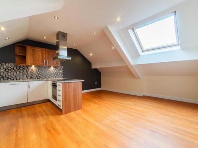 Room for sale in Meols Cop, Southport
