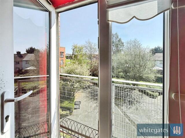 Room for sale in Ford, Litherland