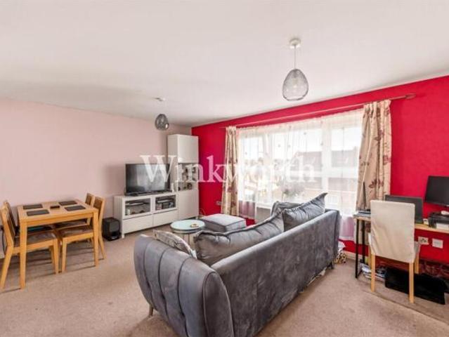 Room for sale in Harringay, Greater London