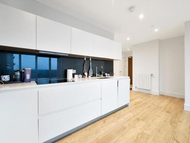 Room for sale in Kidbrooke, Greater London