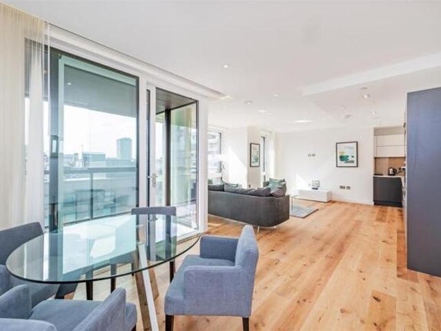 Room for sale in Westminster, Greater London