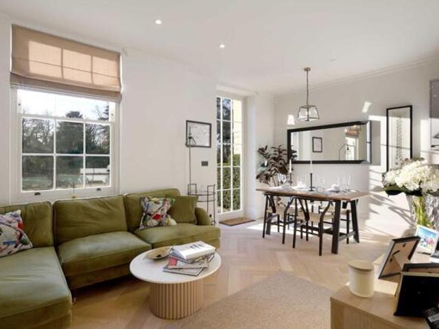 Room for sale in Little Marlow, Buckinghamshire