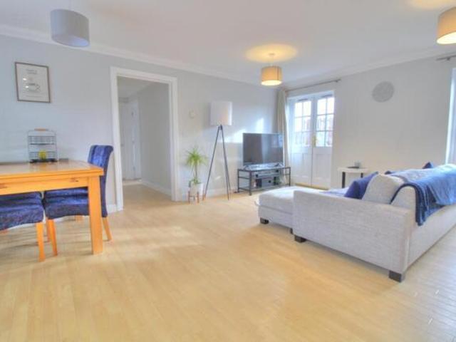 Room for sale in Monkston Park, Milton Keynes